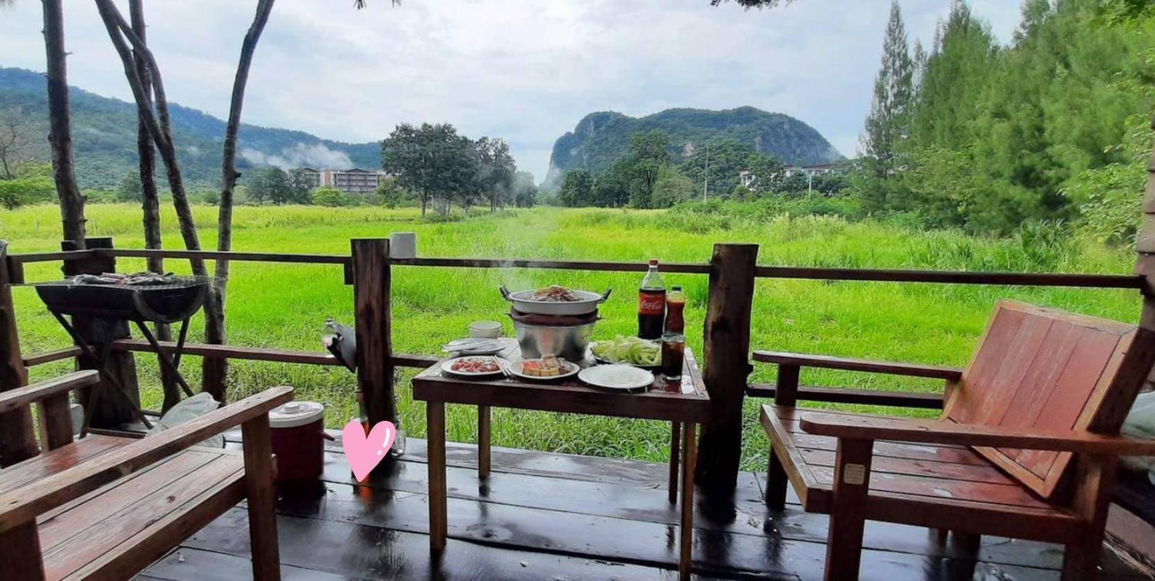 ลูกช้างเขาใหญ่แคมป์ บ้านท่ามะปราง
